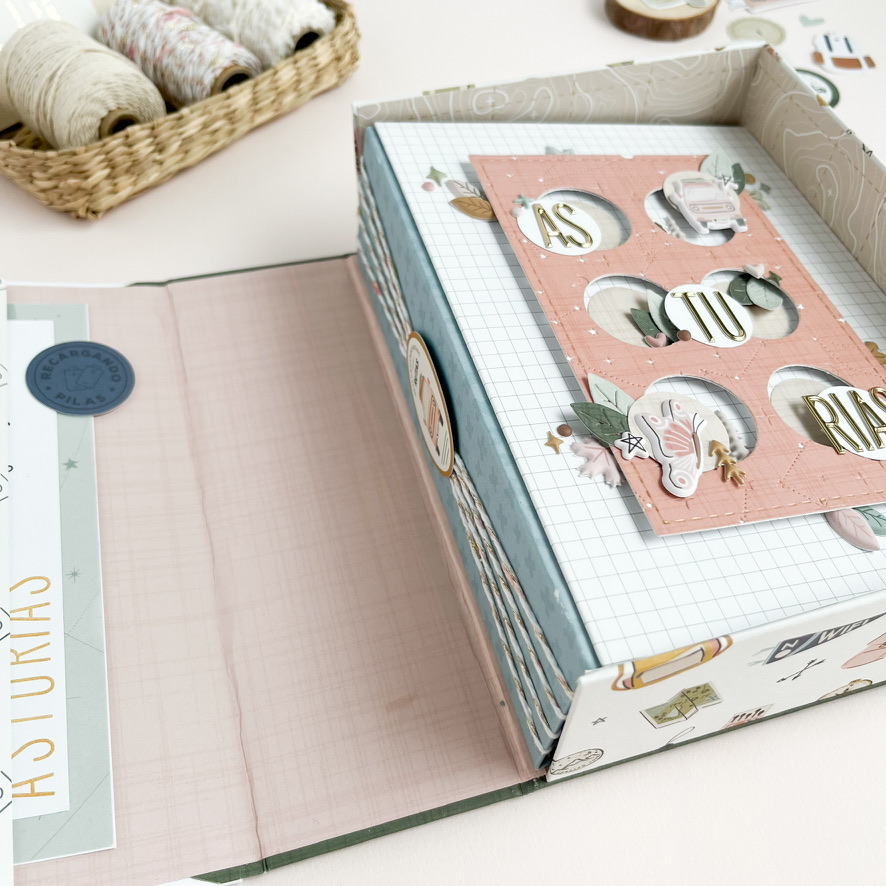Explora los talleres online de Bihotzez Scrap y aprende scrapbooking a tu ritmo desde casa.