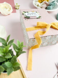 Taller online de scrapbooking creativo ‘Recuerdos’ de Bihotzez Scrap: crea álbumes emocionales para conservar tus memorias con papel, amor y calma.