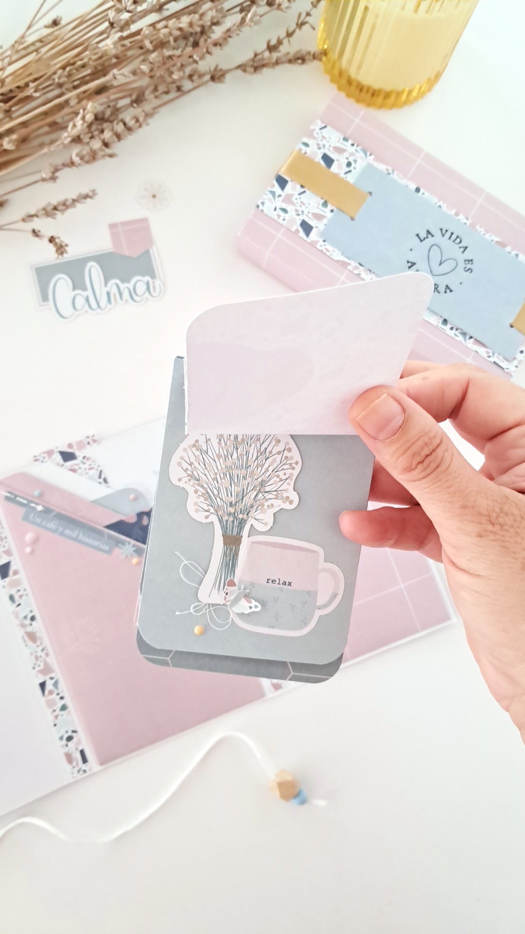 cajita de scrapbooking creada con la colección Mi Calma de Bihotzez Scrap