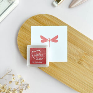 Almohadilla de tinta VersaColor mini Tsukineko color Olive para scrapbooking y embossing.