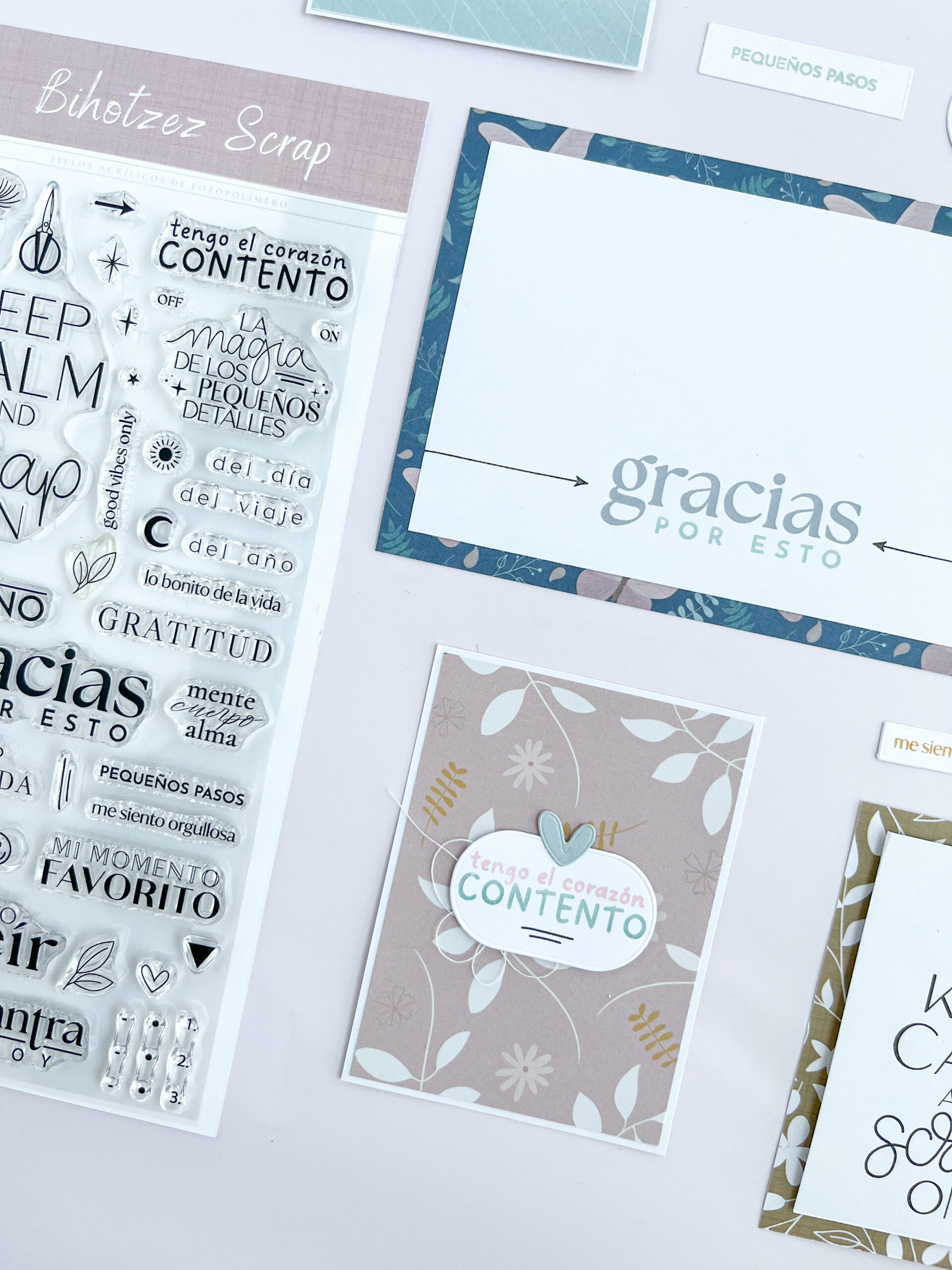 Sellos acrílicos Gratitud y Bilbo de Bihotzez Scrap, colección que une gratitud, emociones y cultura vasca.
