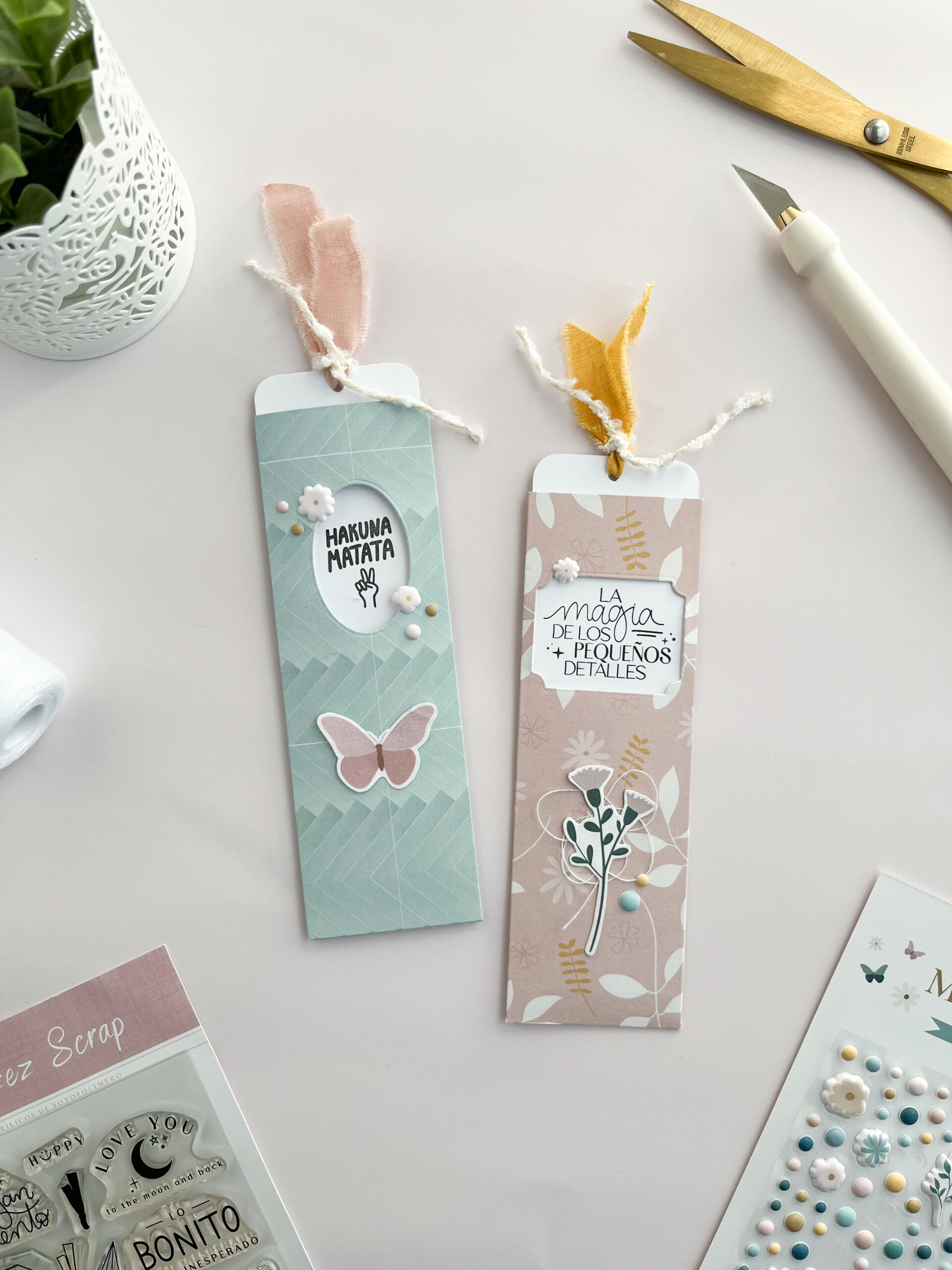 	marcapaginas scrapbooking hecho a mano bihotzez scrap