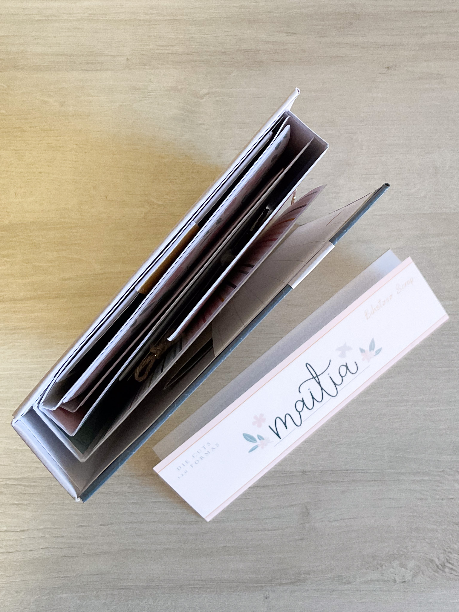 Tutorial paso a paso para crear un álbum scrapbooking con Maitia de Bihotzez Scrap