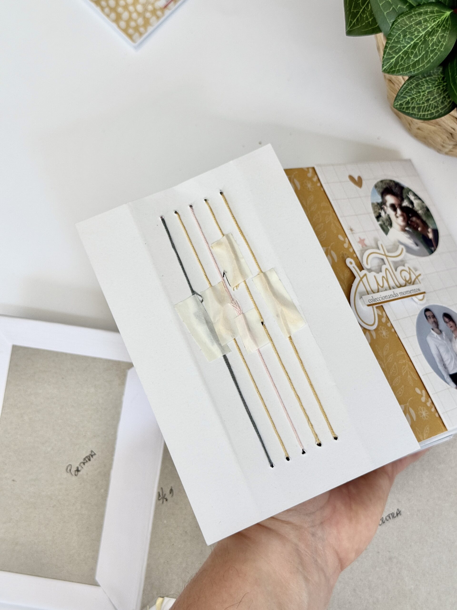     Proceso de encuadernación cosida paso a paso scrapbooking