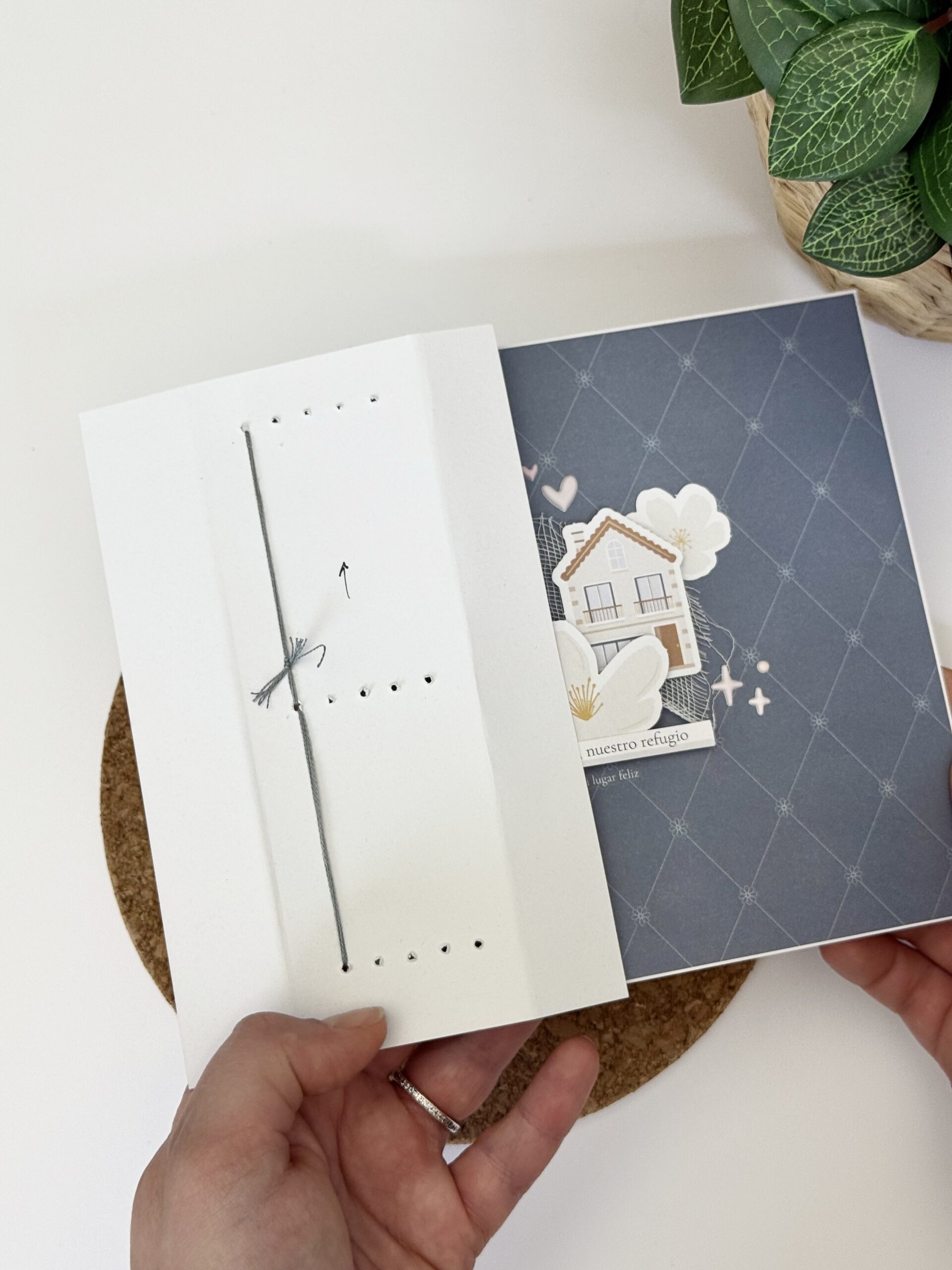     Encuadernación artesanal con nudo oculto en álbum