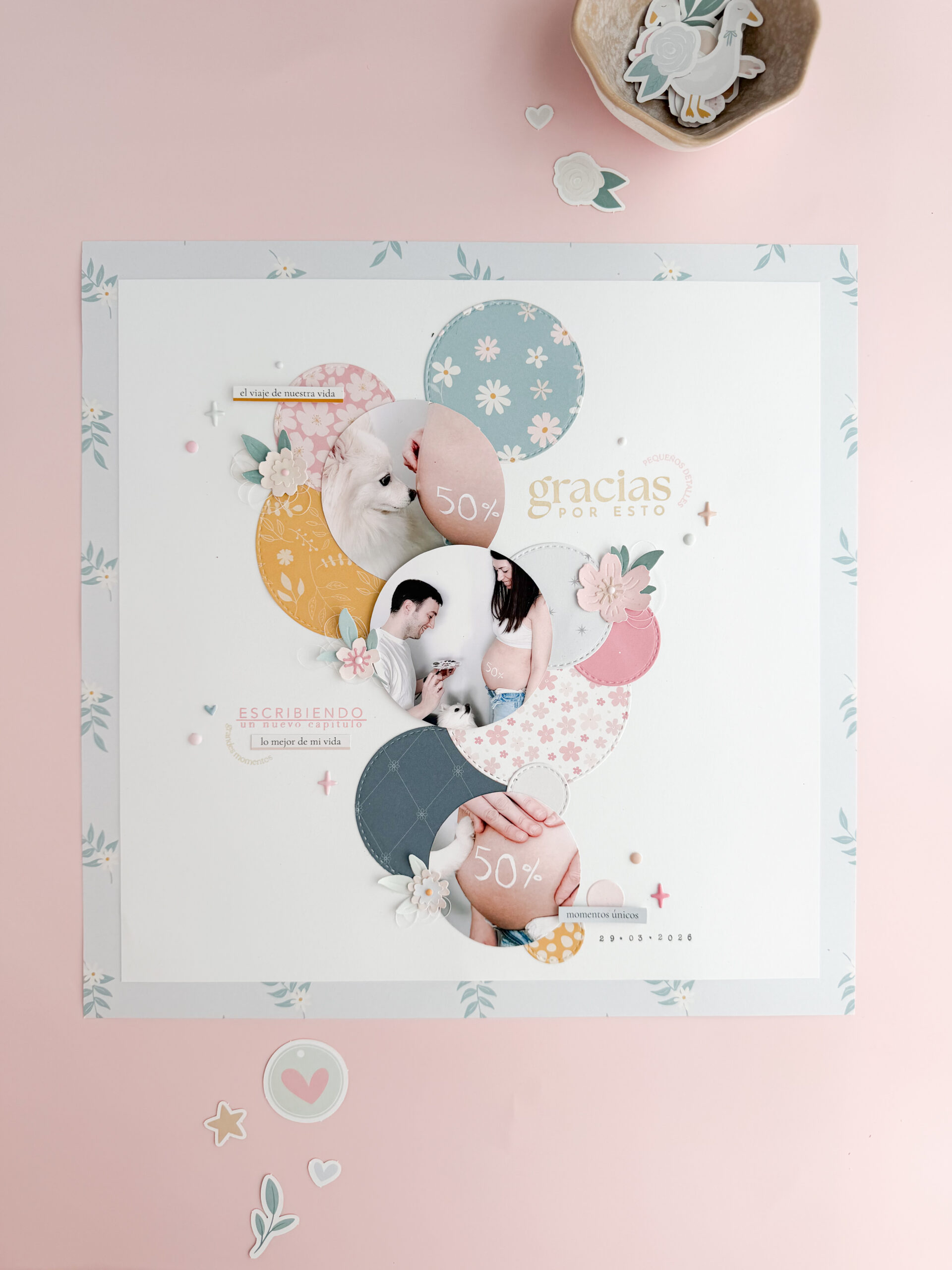     Layout de embarazo con fotos en círculos