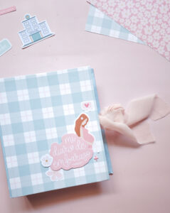 Diario de embarazo scrapbook realizado con la colección Antes de Verte.